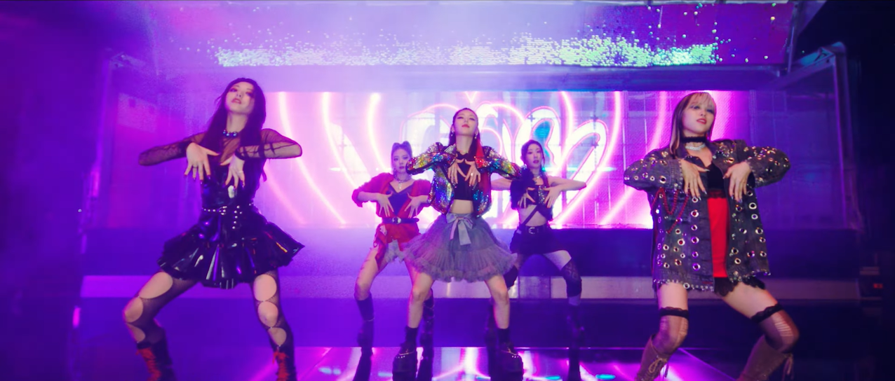 ITZY get 'LOCO' in their bold vibrant comeback MV! ⋆ The latest kpop ...